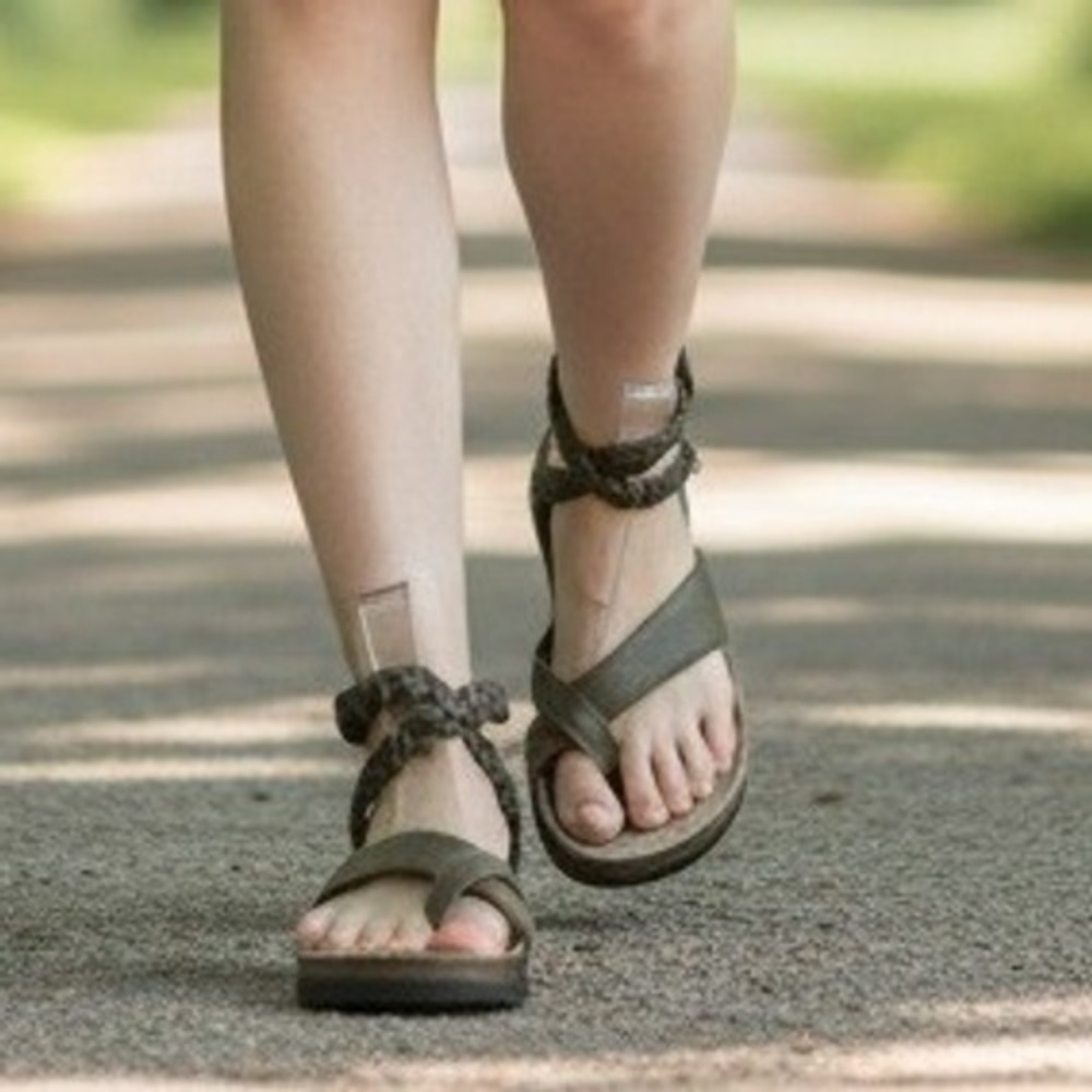 Muk Luks Estelle Suede Leather Toe Loop Braided Ankle Strap Sandals Sz 10 #297W